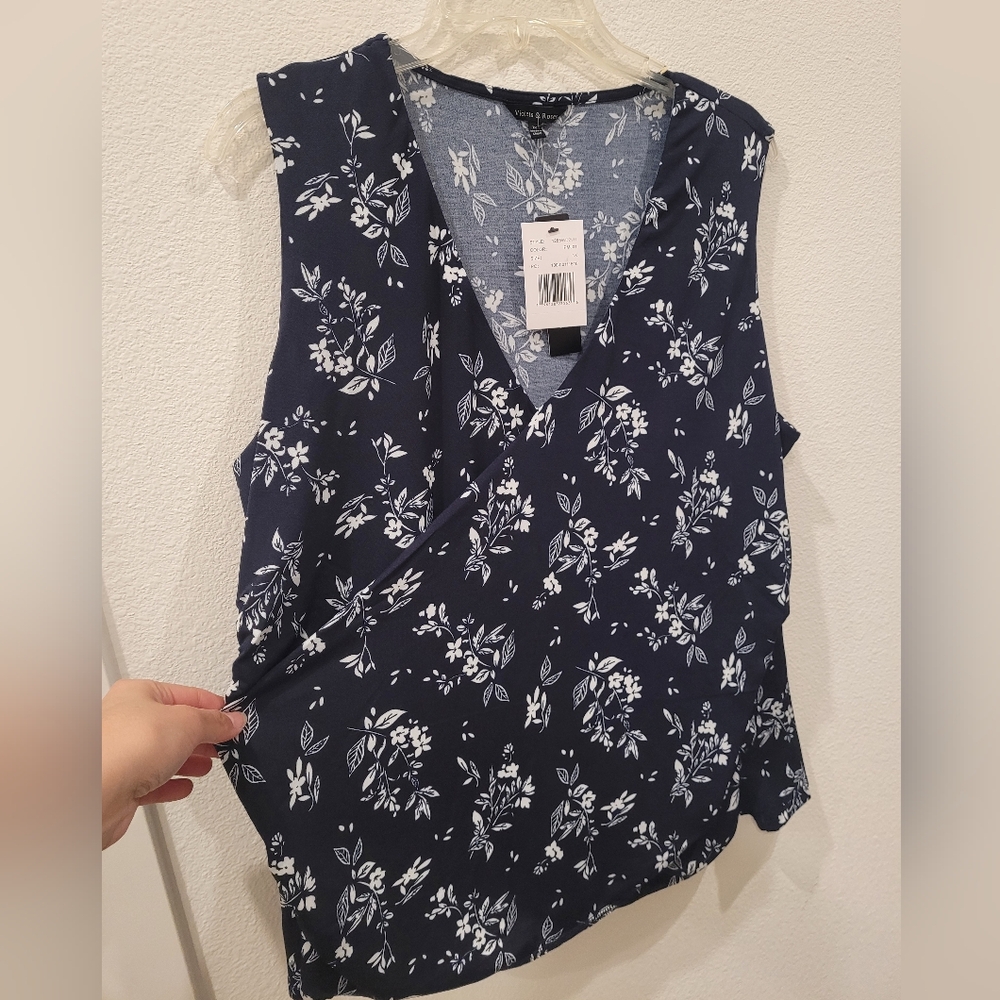 NWT Violets & Roses Shirt - Picture 4 of 9